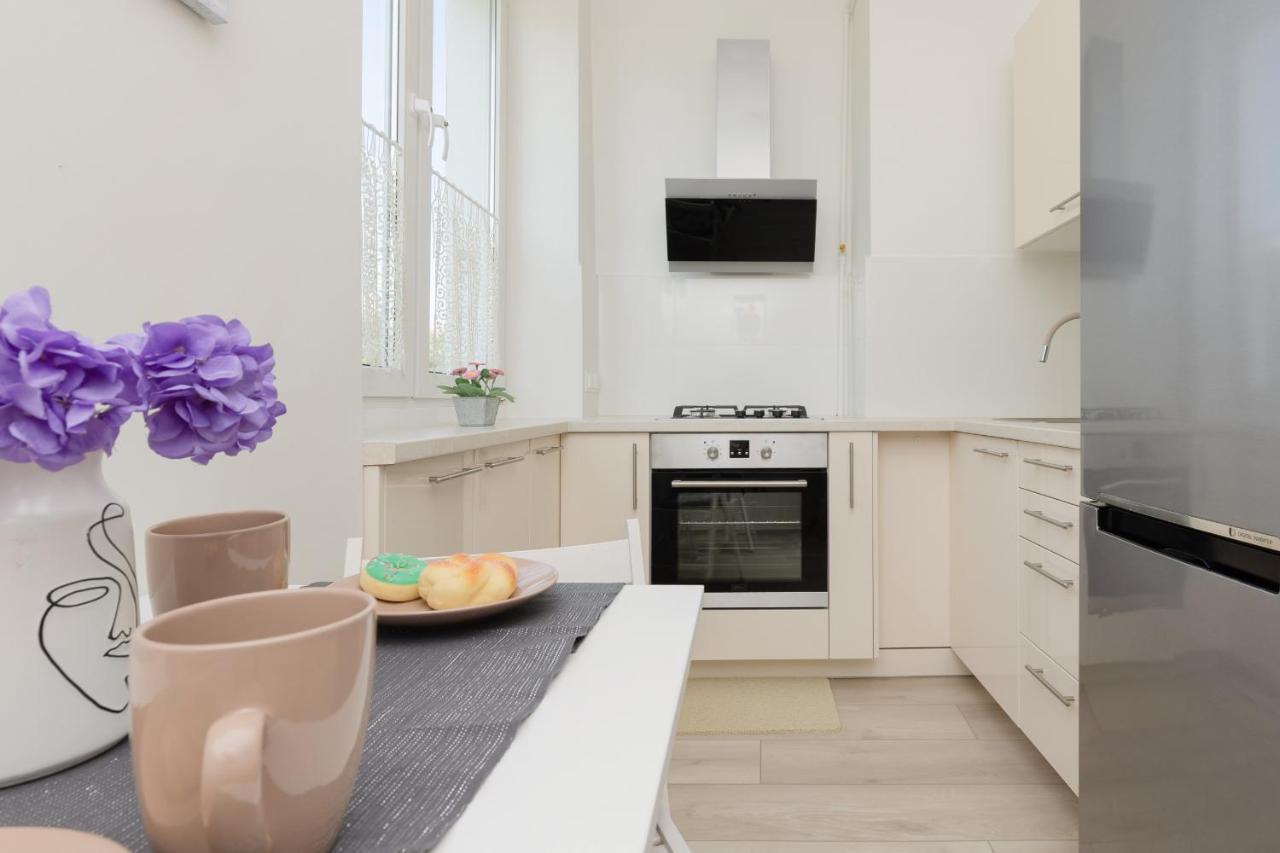 Raclawicka Cozy Studio Apartment By Noclegi Renters Warsaw Luaran gambar